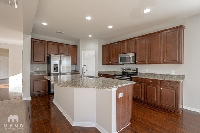 Photo - 407 Forest Hills Rd