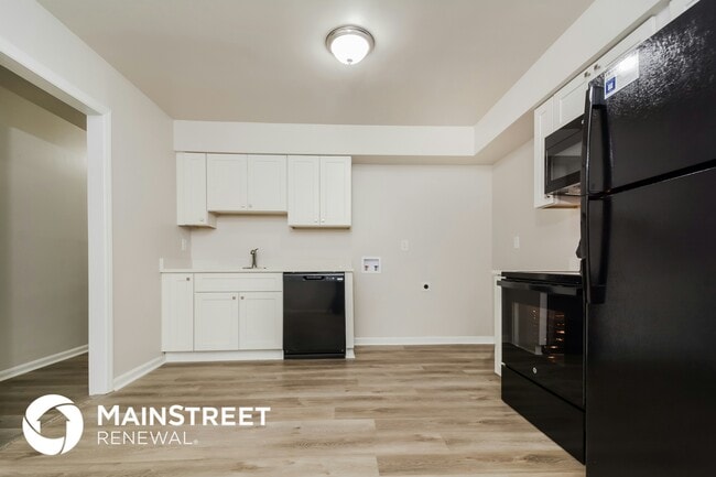 Photo - 213 Torain St