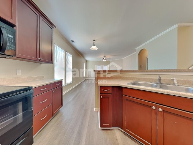 Photo - 25 Concordia Ct