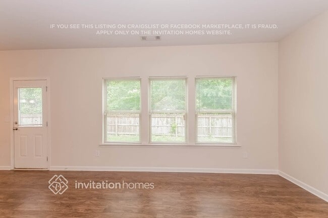 Photo - 4071 Oak Field Dr