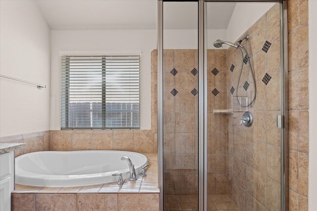 Building Photo - 28111 Helmsman Knolls Dr