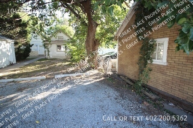 Photo - 1040 Charleston-