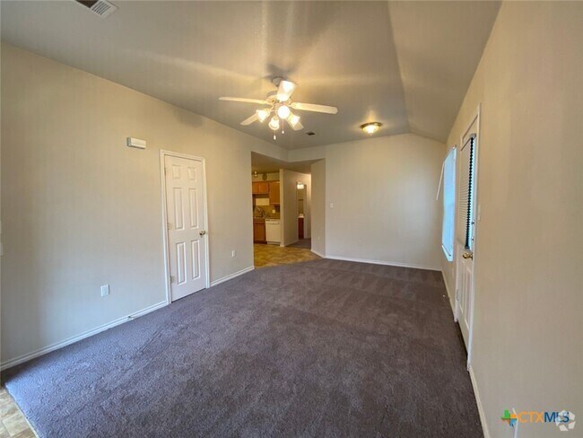 Building Photo - 3107 Yaupon Rd Rental