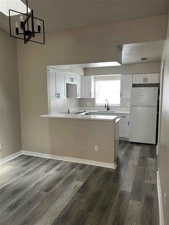 Photo - 319 Eaton St