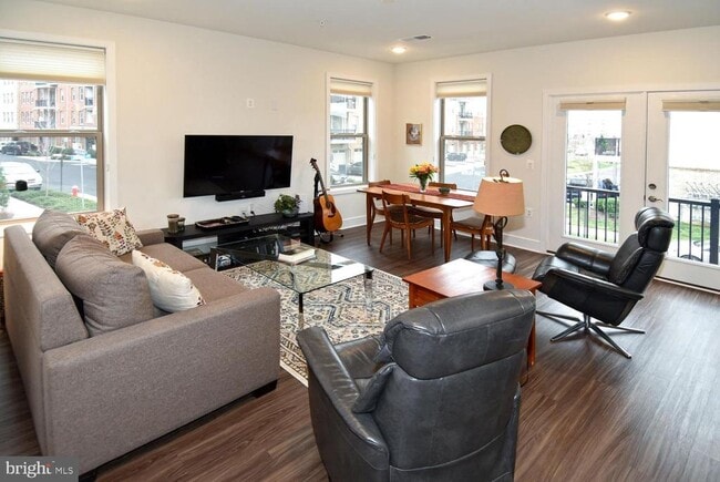 Photo - 23610 Havelock Walk Ter