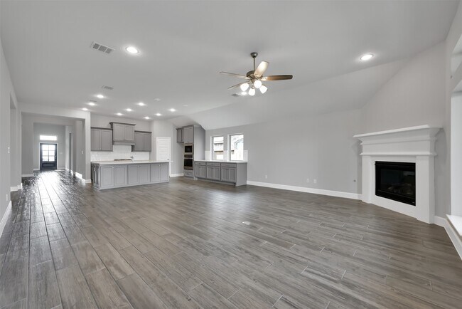 Photo - 6518 Redwing Ct