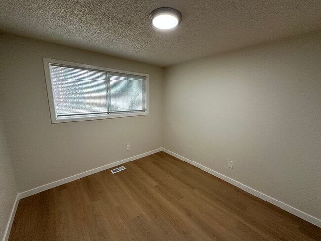 Photo - GBSherman Unit 205
