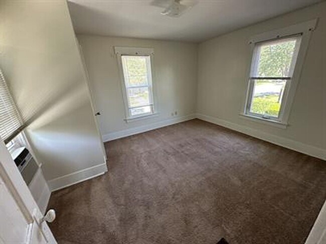 Photo - 806 N Coler Ave