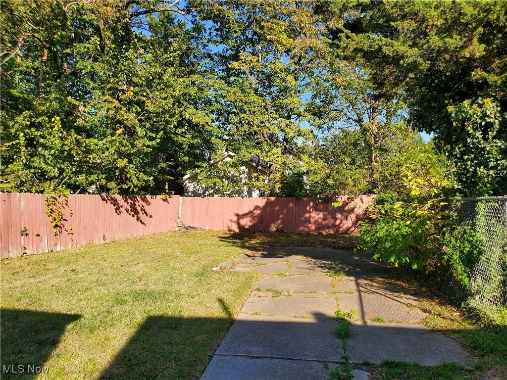 Photo - 4287 E 162nd St