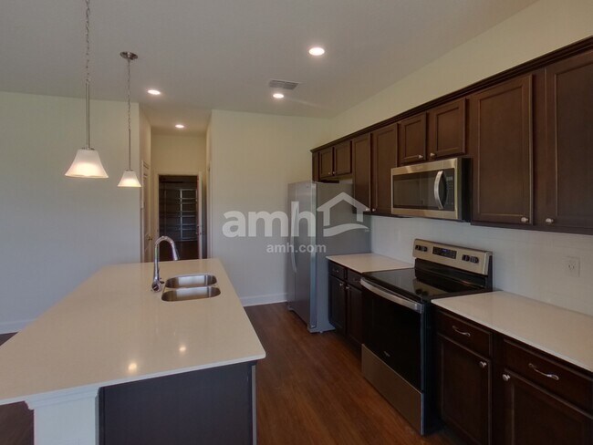 Photo - 1045 Island Pond Dr