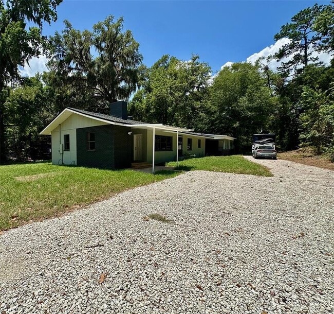Building Photo - 12104 NW US Hwy 441