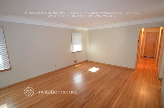 Photo - 4240 6th St NE