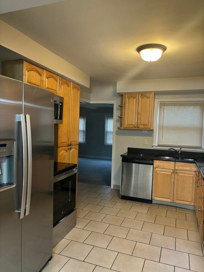 Photo - 12116 Columbia Ave