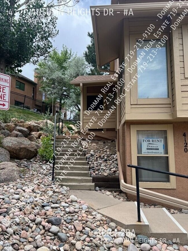 Building Photo - 4120 Autumn Heights Dr Unit #A