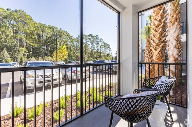 2 BR, 2 BA - 1,206SF