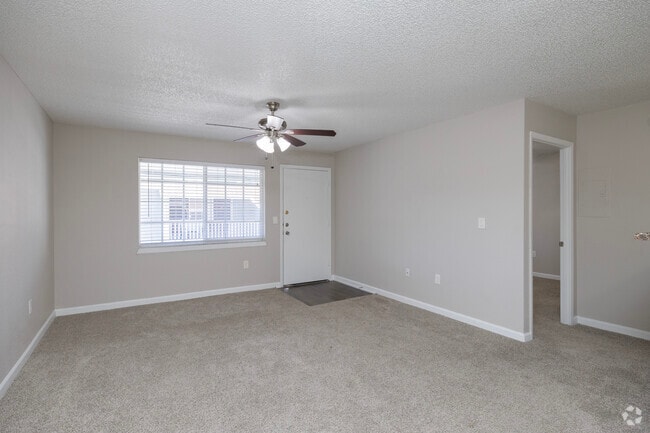 Long Leaf Pine - Living Room - 1,000SF
