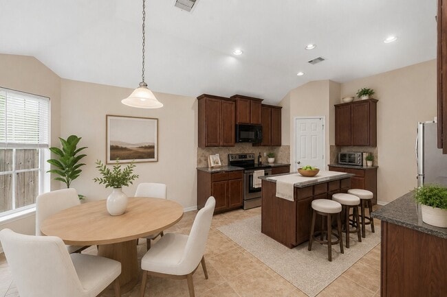Photo - 6811 Claire Brook Dr