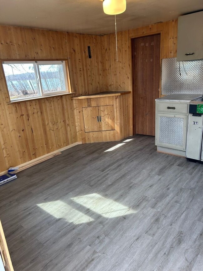 Photo - 4290 S Lake Rd