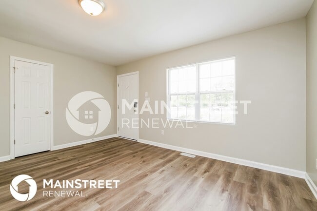 Photo - 400 Reid Cir