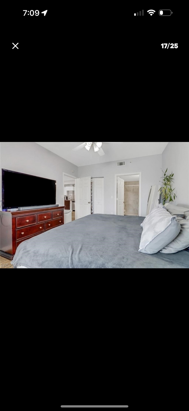 Building Photo - 6361 Aragon Way Unit 106
