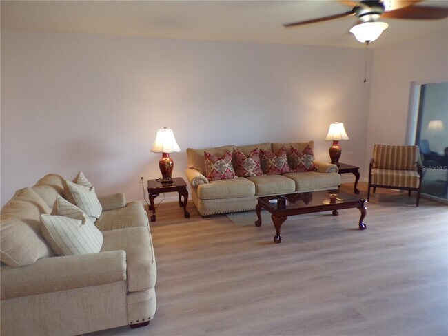 Photo - 93 Vivante Blvd Unit 9323