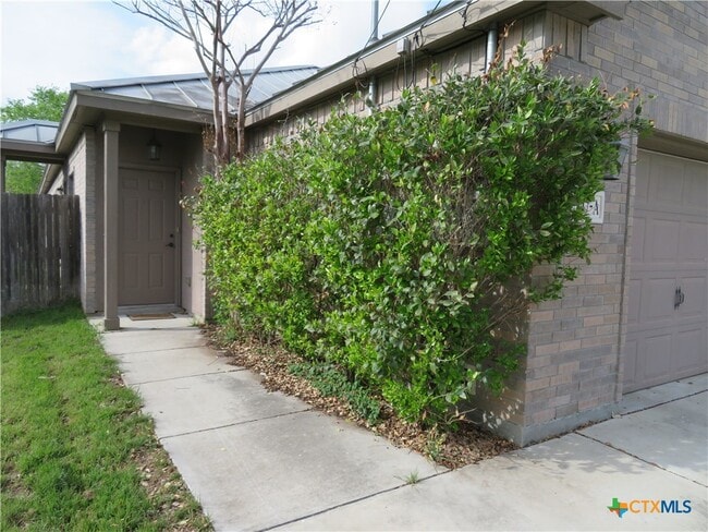 Photo - 247 Rosalie Dr