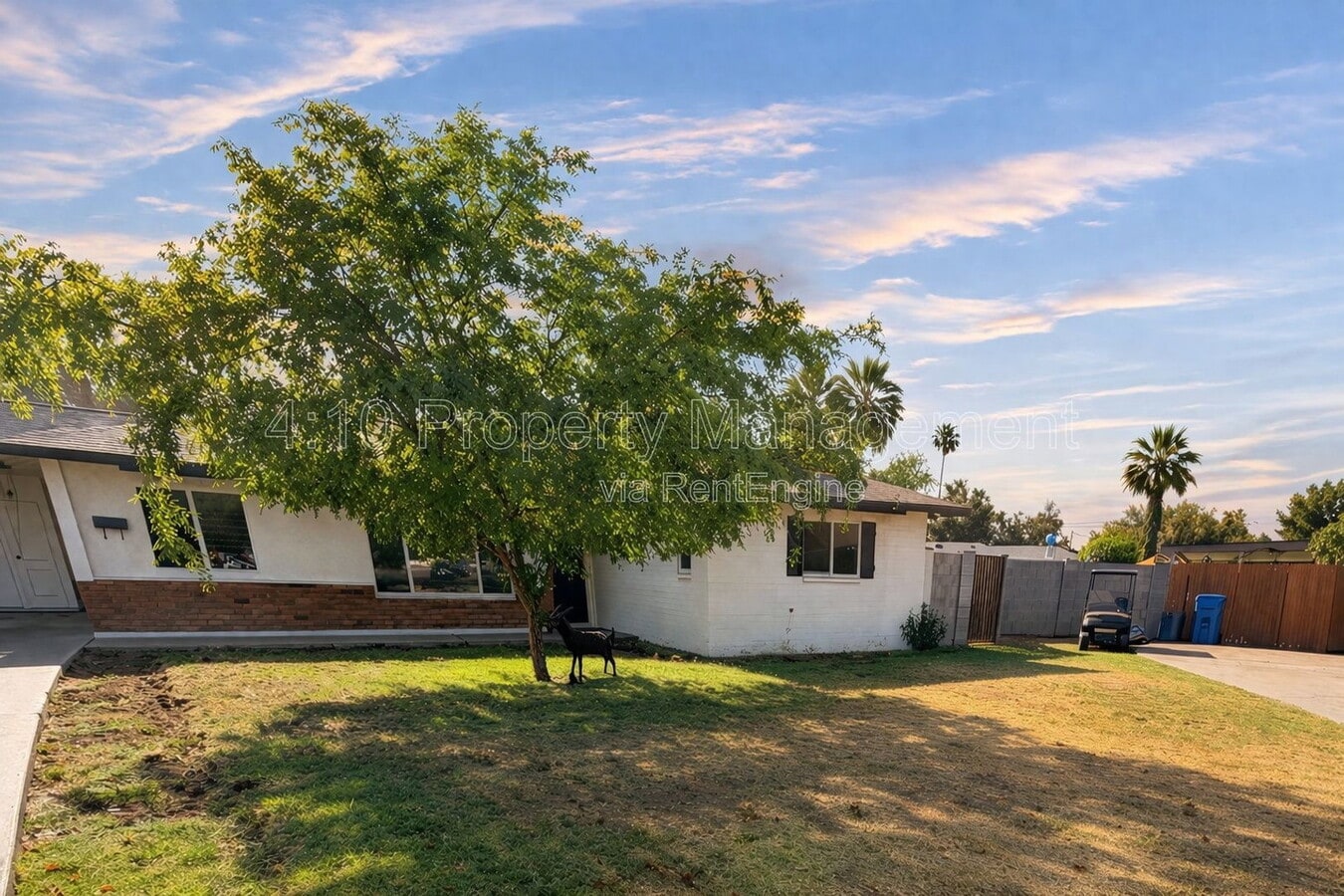 Photo - 1611 W Gardenia Dr