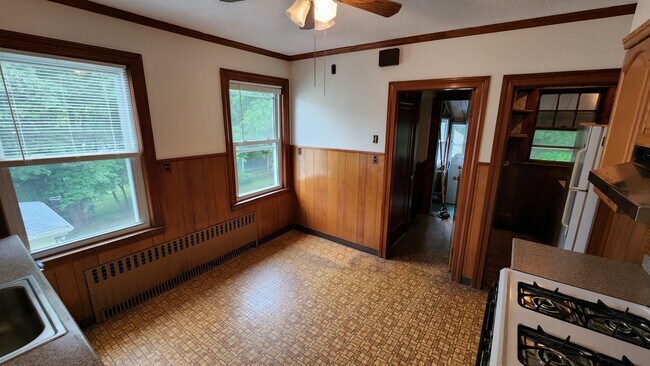 Photo - 132 Montclair Ave Unit 2