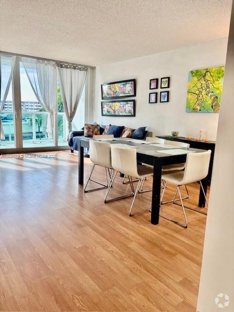 Building Photo - 100 Bayview Dr Unit 302 Rental