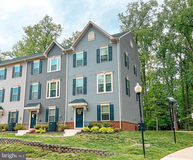 Photo - 4480 Commons Dr Townhome