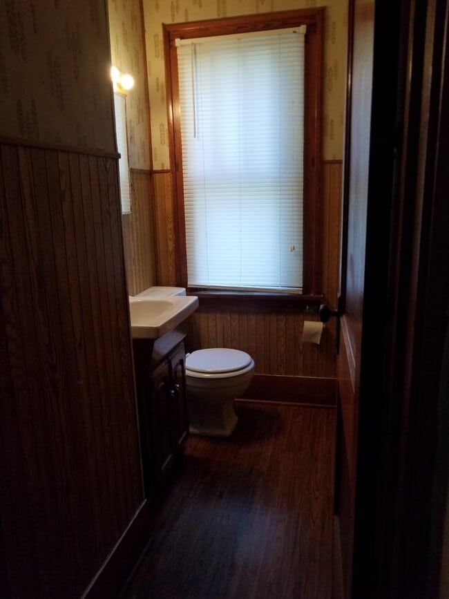 Photo - 119 Mohawk St