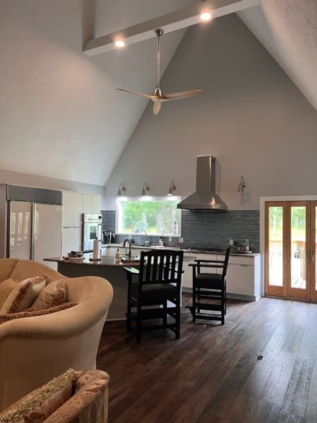 Photo - Country Living