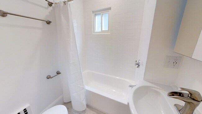 Photo - 42 Gorham St Unit 2