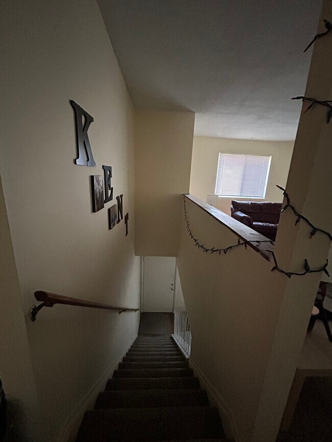 Photo - 4435 Maplepark Rd