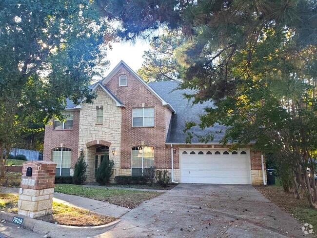 Building Photo - South Tyler, Stunning 4 Bedroom. 3.5 Downs... Rental