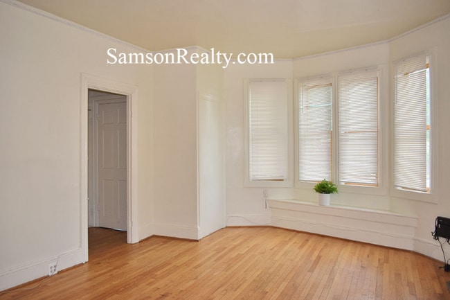 Photo - 298 Hope St Unit 2