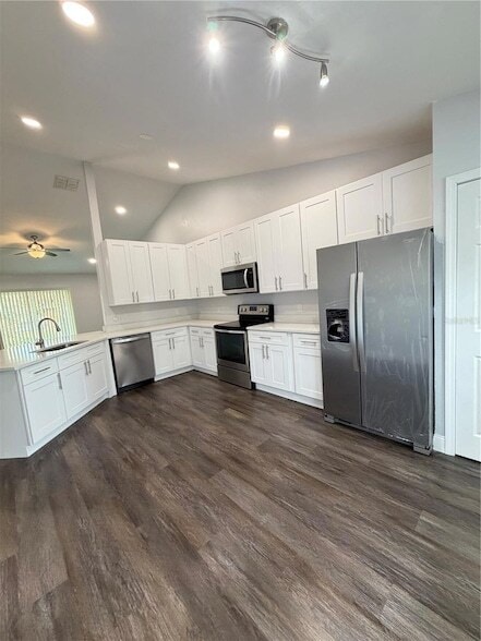 Photo - 100 Little Fox Ave