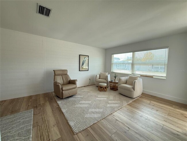 Photo - 204 Mindy Dr Unit 204