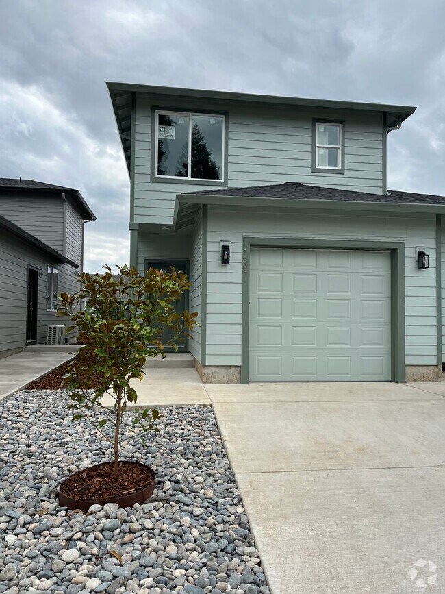 Building Photo - Garrison Square 3 bedroom- Brand New! Rental