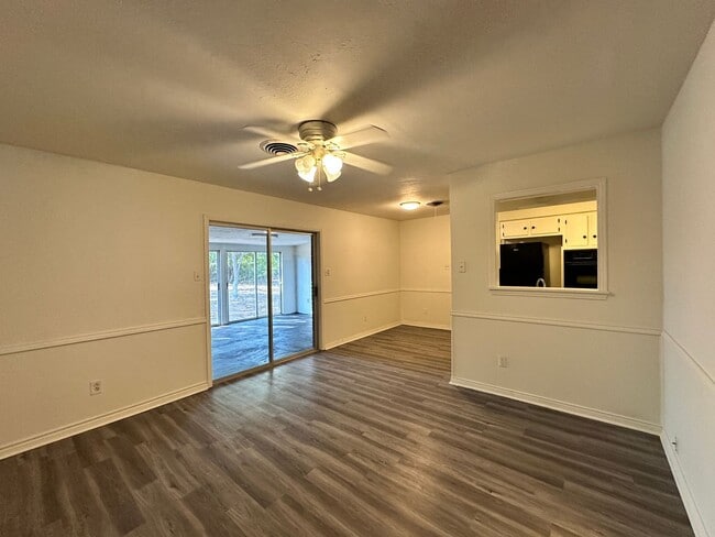 Photo - Conveniently located home in Greenville Texas!