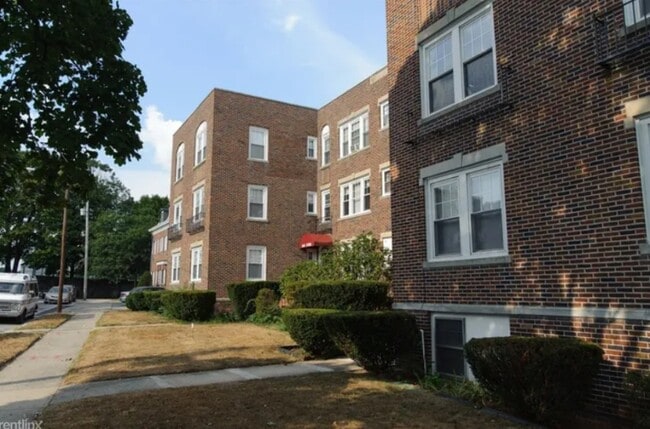 Photo - 385 Ives St Unit 6