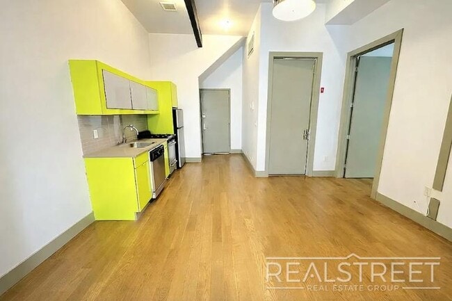 Photo - Central Avenue Unit 3B