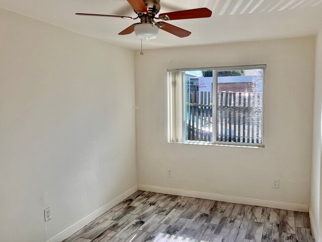 Photo - 5003 Williams Ave