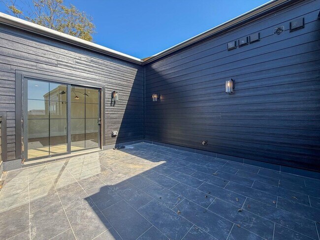 Photo - 4161 Cocos Wy