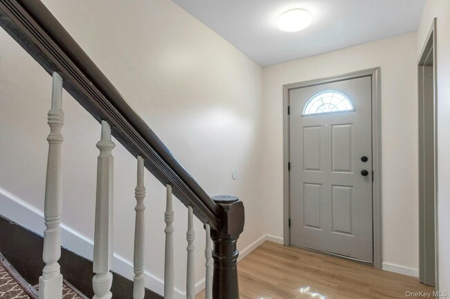 Photo - 70 Van Ness St