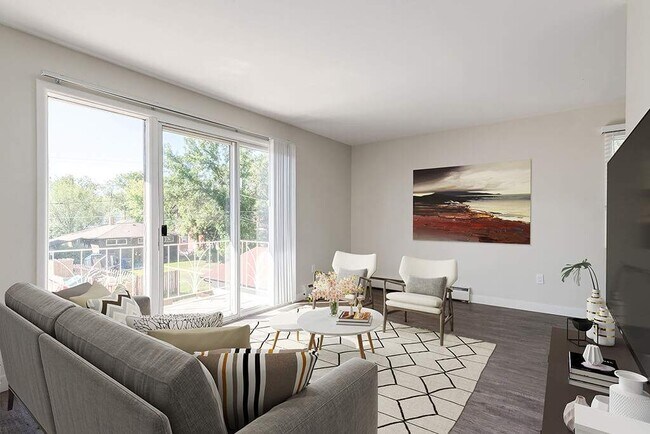 Photo - Belfast Court