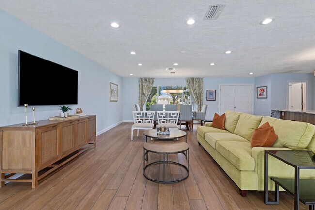 Photo - 2218 Kings Lake Blvd Unit SI ID1504169P