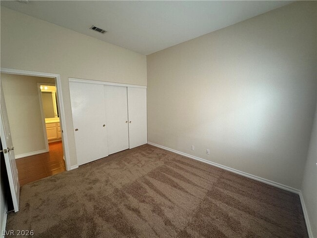 Building Photo - 2109 N Cedar Hills St