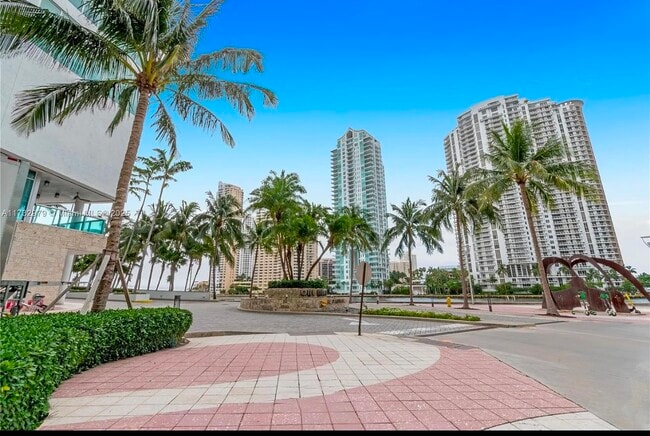 Downtown Miami - 325 S Biscayne Blvd Unit 4016