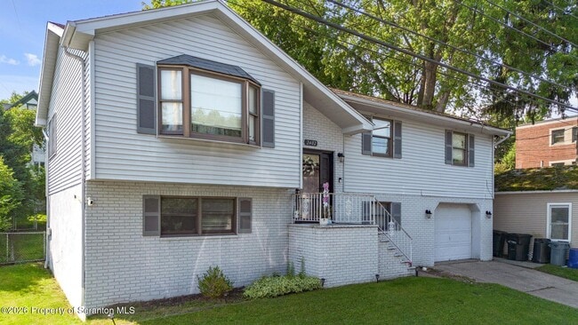 Building Photo - 2402 Dimmick Ave